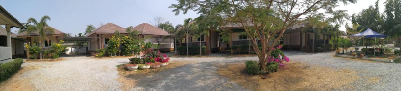 Bantung Resort Сукотай Екстериор снимка